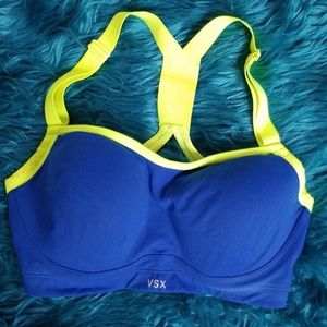 victoria secreat sports bra